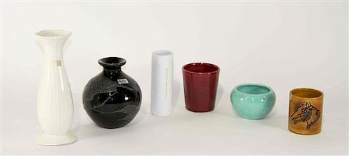 A Collection of Thirteen Haeger Pottery Table Articles Height of tallest 9 1/2 inches.