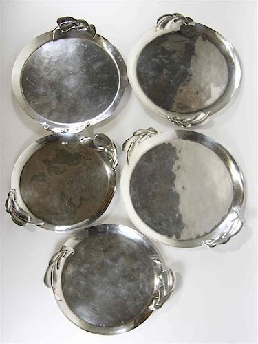 Five Mexican Silver Trays, Royal Haeger by Royal Hickman, 20th Century, each of circular form and of various sizes, with open