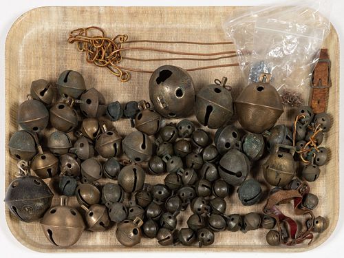 ASSORTED ANTIQUE BRASS LOOSE SLEIGH BELLS, UNCOUNTED LOT