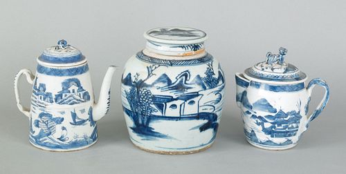 Canton blue and white jug and cover, ca. 1800, 6 1