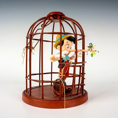 Walt Disney Classics Figurine, Pinocchio and Jiminy Cricket