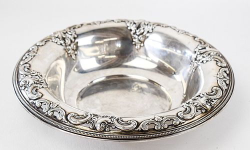 WALLACE STERLING "GRAND BAROQUE" SERVING BOWL