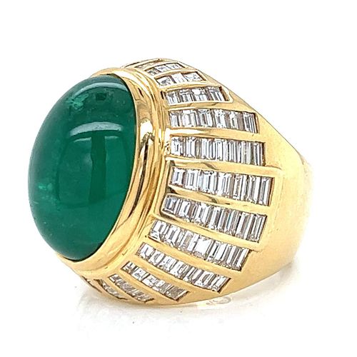 18K Yellow Gold Emerald & Diamond Cocktail Ring