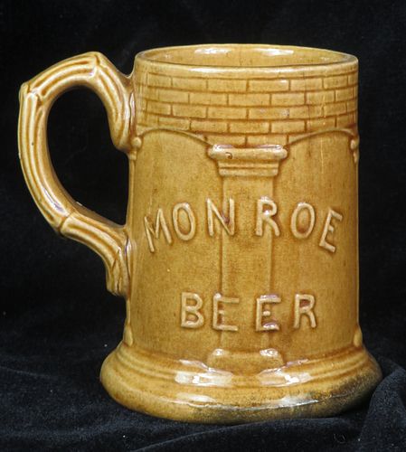 1943 Blumer's Monroe Beer 4¾ Inch Tall Mug Monroe Wisconsin
