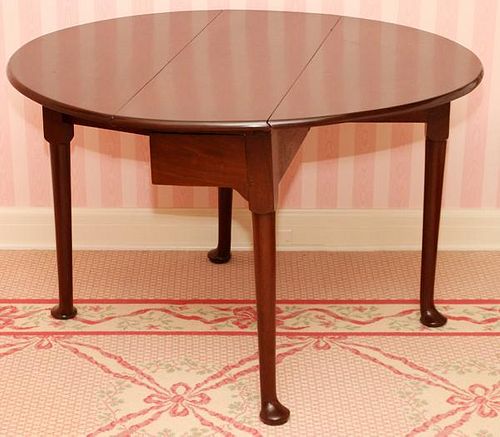 QUEEN ANNE MAHOGANY DROP LEAF TABLE