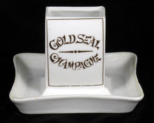 1900 Gold Seal Champagne Ceramic Match Holder Ashtray