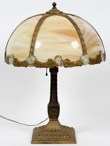 TIFFANY STYLE GILT METAL AND CARAMEL GLASS LAMP