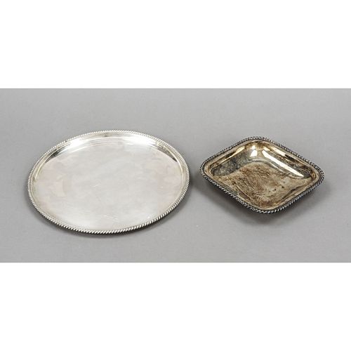 Round tray and square bowl, Ge