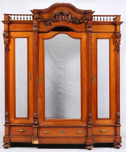 NORTHER EUROPEAN STYLE CARVED MAHOGANY CABINET