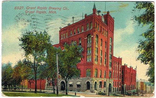 1910 Factory Scene Post Card Grand Rapids