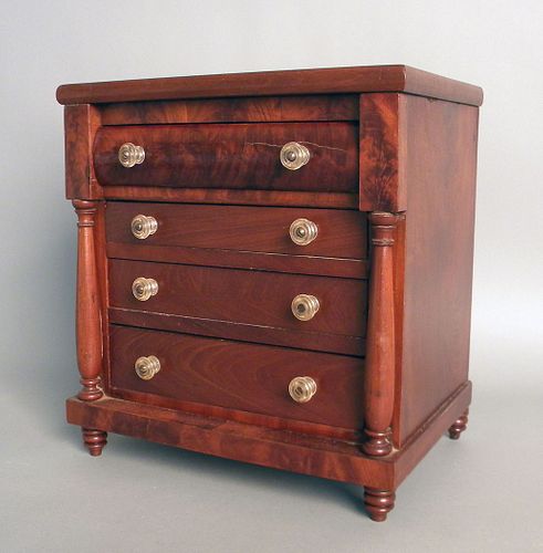 Miniature mahogany chest of drawers, 19th c., 13 1