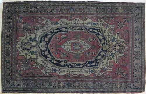Feraghan Sarouk carpet, ca. 1910, 75" x 50".
