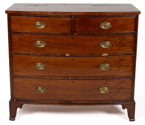 NEW ENGLAND FEDERAL MAHOGANY BOW-FRONT CHEST OF DRAWERS