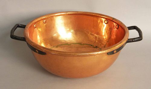 Dovetailed copper bowl, 7 3/4" x 17 1/2".