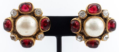 Vintage Chanel Runway Faux Pearl Clip Earrings