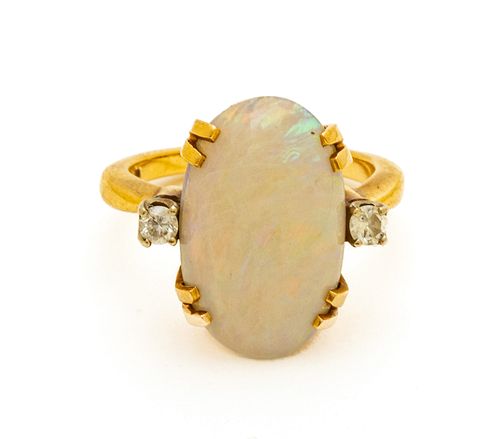 Opal With Diamonds & Yellow Gold Ring, 5g Size: 5.75