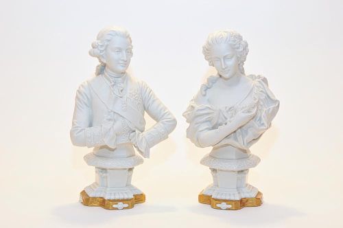 A Pair of KPM Porcelain Busts. Height: 30 cm.