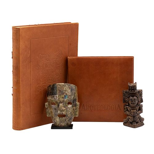 Libros sobre Atlas de las Antigüedades Mexicanas, Arqueología y reproducciones de piezas arqueológicas. Piezas: 4.