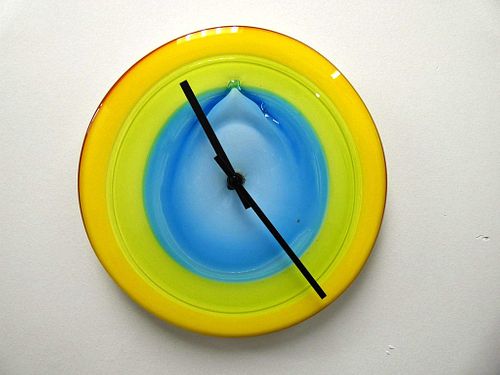 Raindrop Clock by Hope Forstenzer