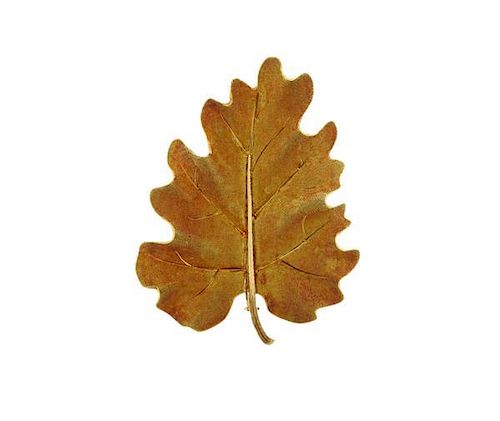 Buccellati 18K Gold Oak Leaf Brooch Pin