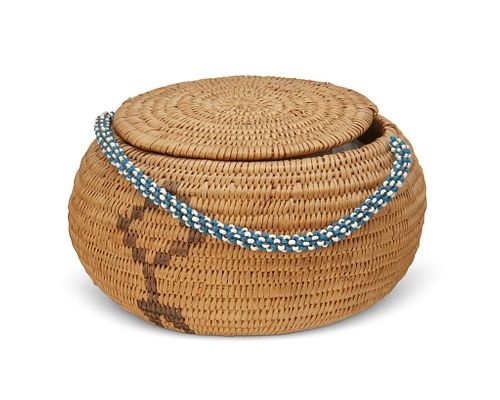 A small Washoe lidded basket