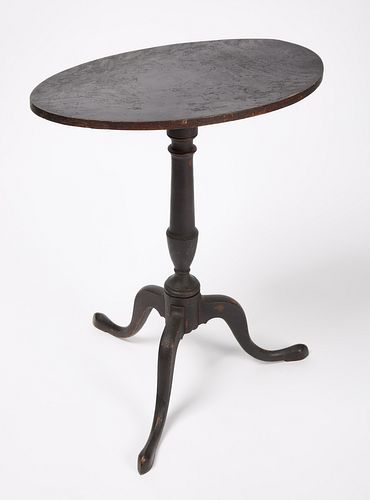 Oval-top Queen Anne Candle Stand