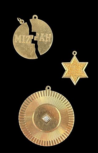 14K Gold Judaica Pendants w/ 4mm Diamond