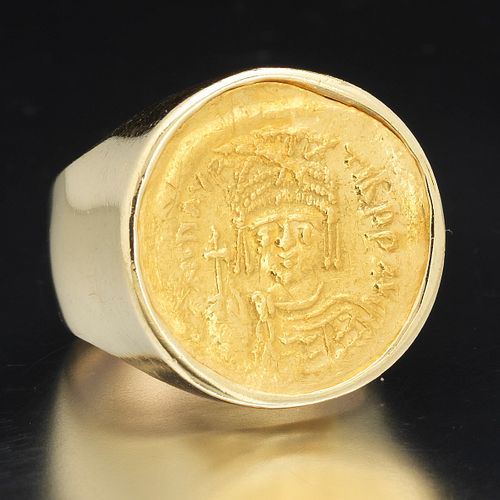 Gentlemen's Byzantine Pure Gold Solidus Emperor Maurice Tiberius (AD 582-602) in 18k Ring