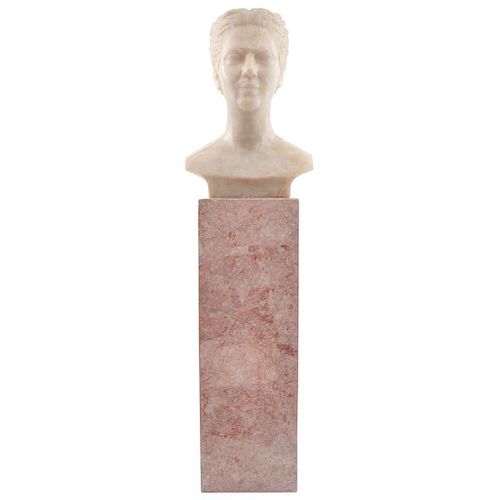LUIS ORTIZ MONASTERIO, Retrato de dama, Firmada y fechada 74, Escultura en ónix en base de mármol, 147 x 42 x 36 medidas totales