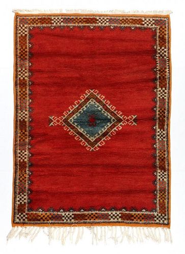 Vintage Moroccan Rug: 3'10'' x 5'2'' (117 x 157 cm)