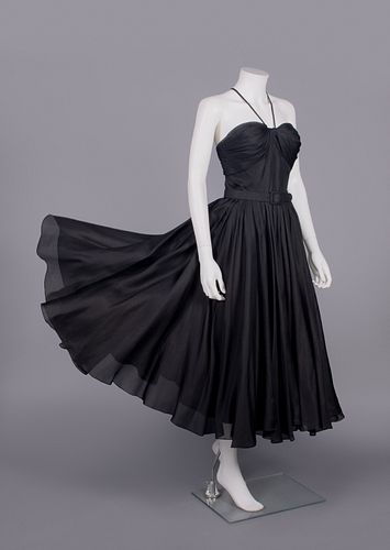 RARE TRAINA NORELL BLACK SILK EVENING DRESS, USA, MID 1950s