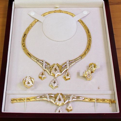 5 Piece Jewelry Set Ring Earrings Necklace Bracelet in 18k Yellow Gold