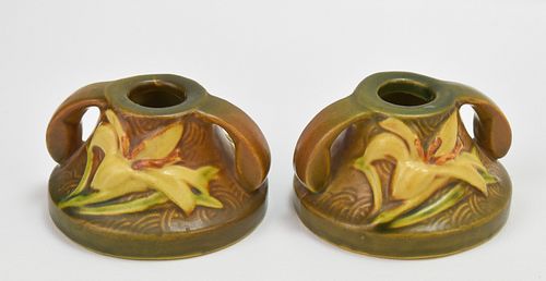 PAIR OF ROSEVILLE "ZEPHYR LILY" CANDLESTICK HOLDERS