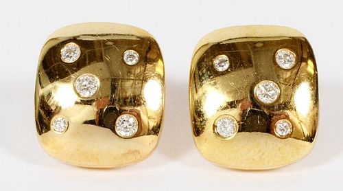 0.2 CT DIAMOND AND 14KT YELLOW GOLD EARRINGS PAIR