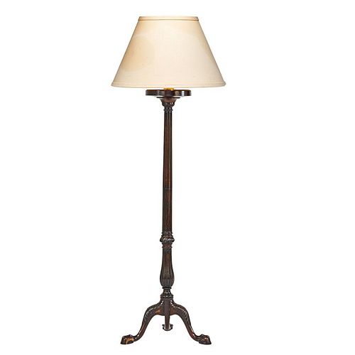 CHIPPENDALE STYLE MAHOGANY PEDESTAL LAMP