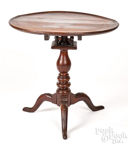 Chester County Queen Anne walnut tea table