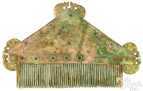 Roman Gothic Transitional carved bone comb