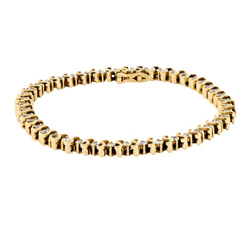 14K Yellow Gold and Diamonds Tennis Bracelet