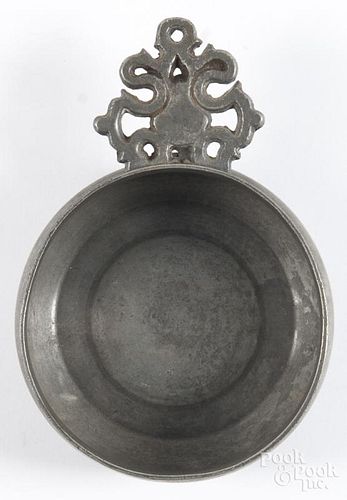 New England pewter porringer, 19th c., attributed to Thomas Boardman, Hartford, Connecticut, 4'' dia.