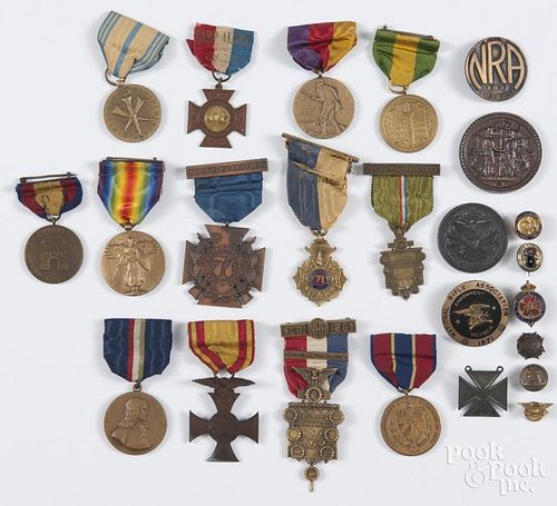 United States military service medals and National Rifle Association medals, early 20th c.