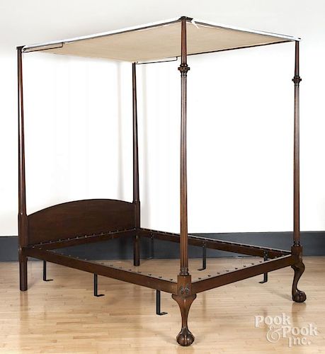 Kittinger Chippendale style mahogany tall post bed, 88'' h.