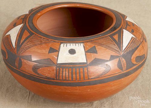 Priscilla Namingha, Nampeyo Native American Indian pottery bowl, signed, 5'' dia.