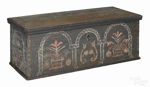 Berks County, Pennsylvania painted dower chest, early 19th c., with triple-arched panels