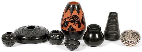 NATIVE AMERICAN POTTERY VESSELS 8 PIECES