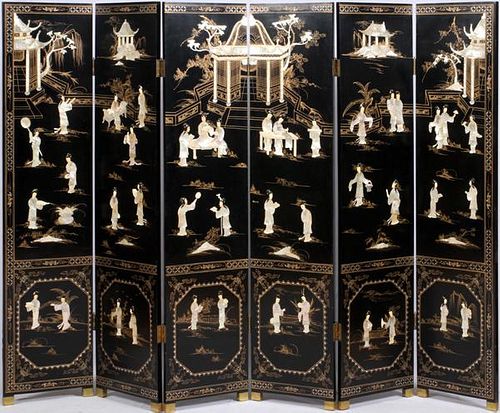 CHINESE LACQUERED AND MOTHER-OF-PEARL SCREEN