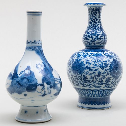 Chinese Blue and White Porcelain Double Gourd Vase and a Bottle Vase
