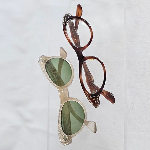 Vintage cat eye glasses 