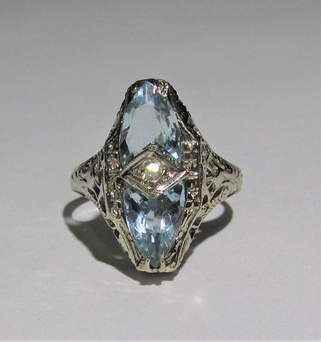 14K white gold art-deco aquamarine and diamond ring