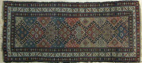 Hamadan carpet, ca. 1920, with repeating medallion