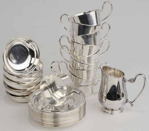 32 Silver-Plate Table Items